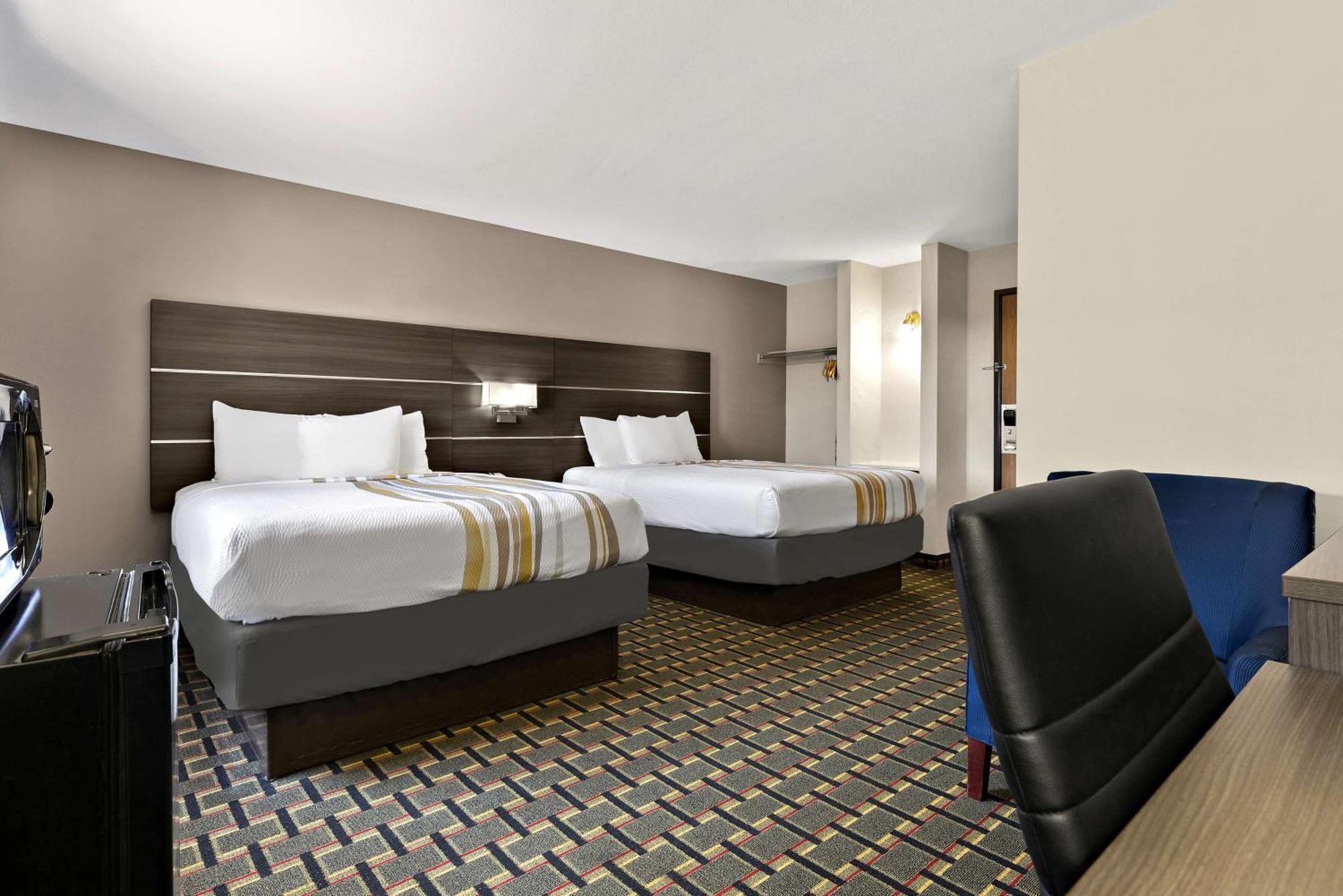 Surestay Plus Hotel By Best Western Tulsa East Exterior photo