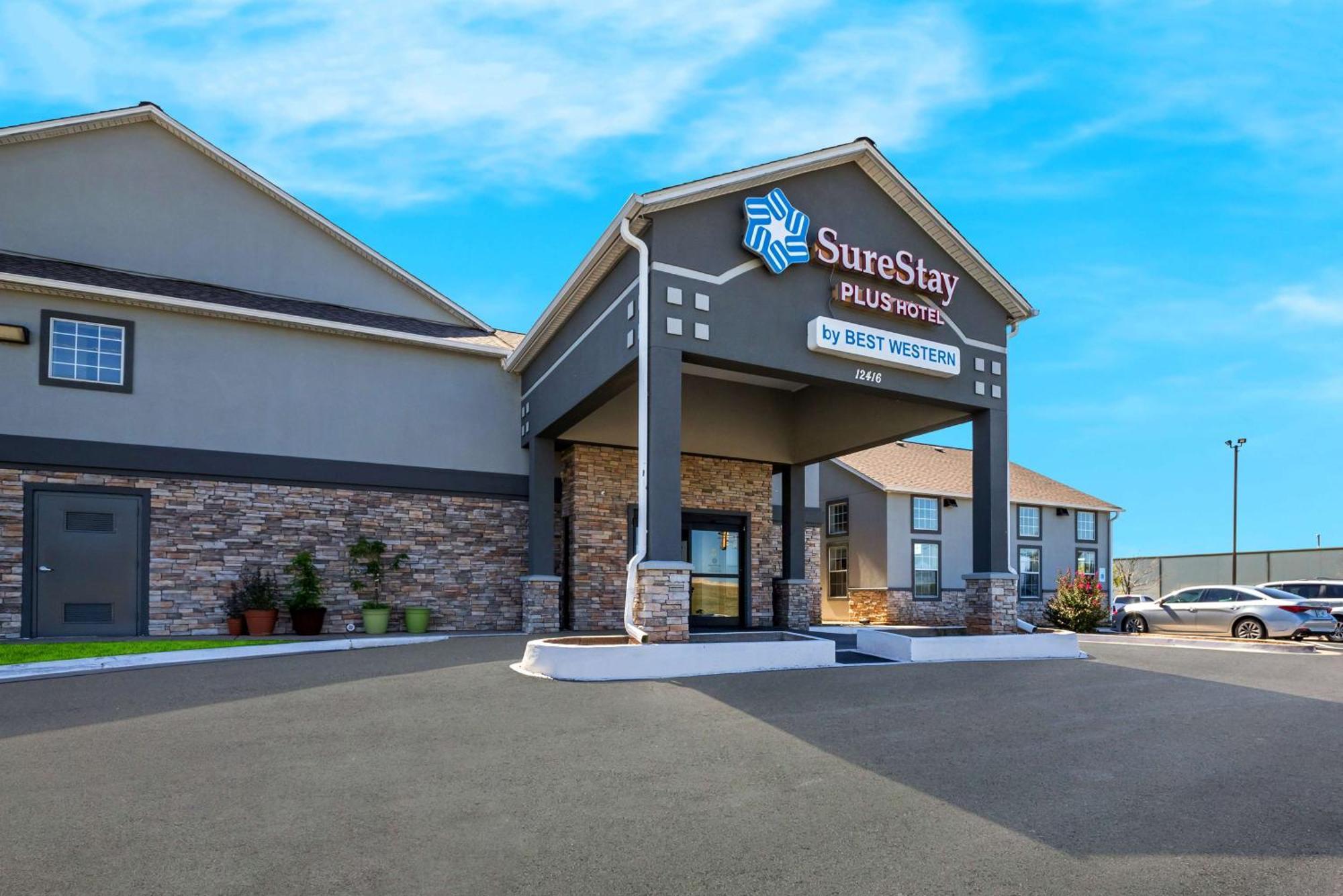 Surestay Plus Hotel By Best Western Tulsa East Exterior photo