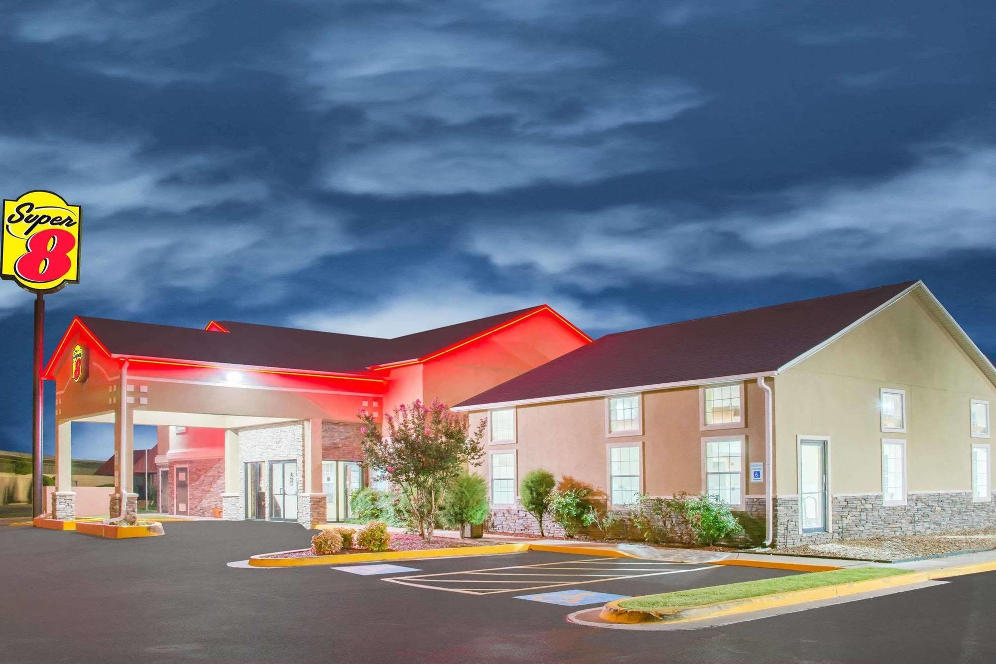 Surestay Plus Hotel By Best Western Tulsa East Exterior photo