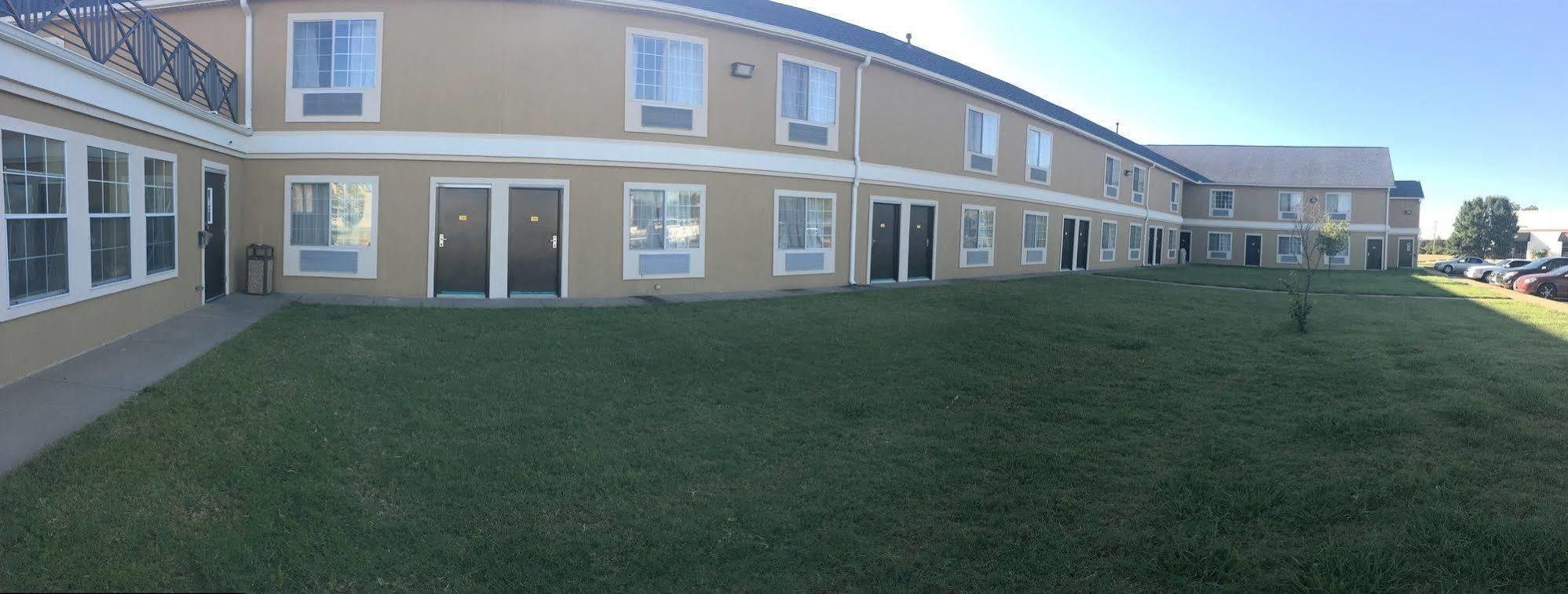 Surestay Plus Hotel By Best Western Tulsa East Exterior photo
